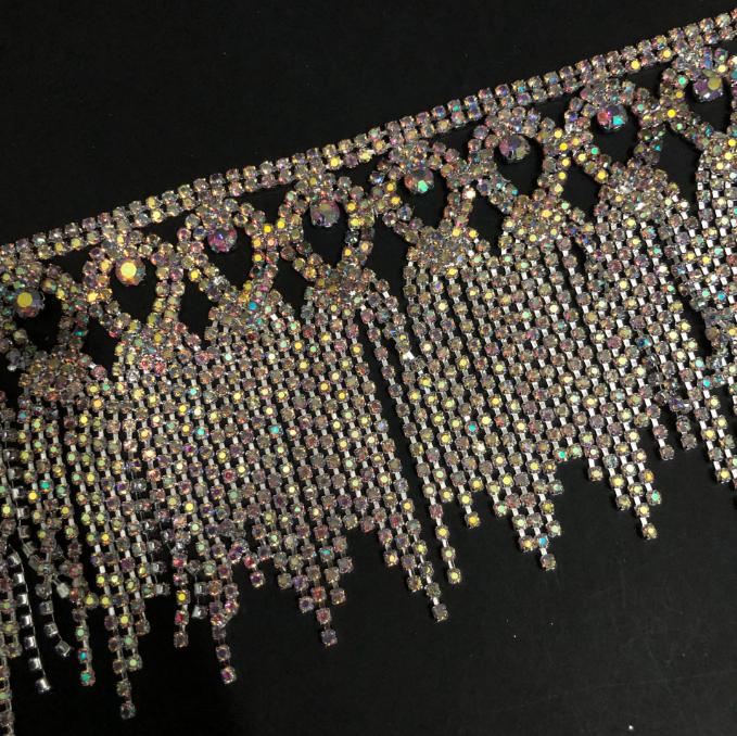 Fringe Rhinestone Chain 