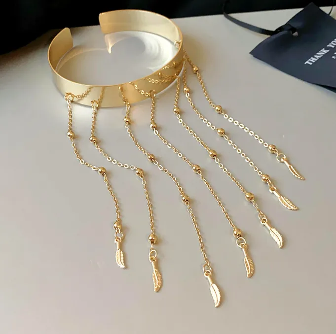 Arm Cuff Bangle with Tassel (pic1) Arm Cuff Bangle with Tassel (pic1)