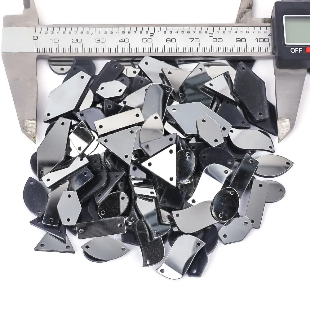 Mixed Shapes Mirror Stones 100pcs in One Bag in Stock (pic3)