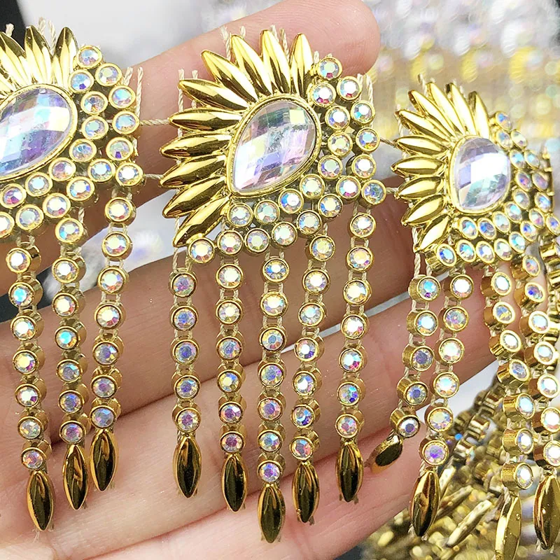 6.5cm Wide Plastic Rhinestone Trim for Carnival Costume Design(pic4) 6.5cm Wide Plastic Rhinestone Trim for Carnival Costume Design(pic4)
