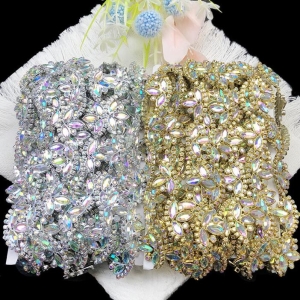 2.7cm Wide Plastic Trim with Clear AB St